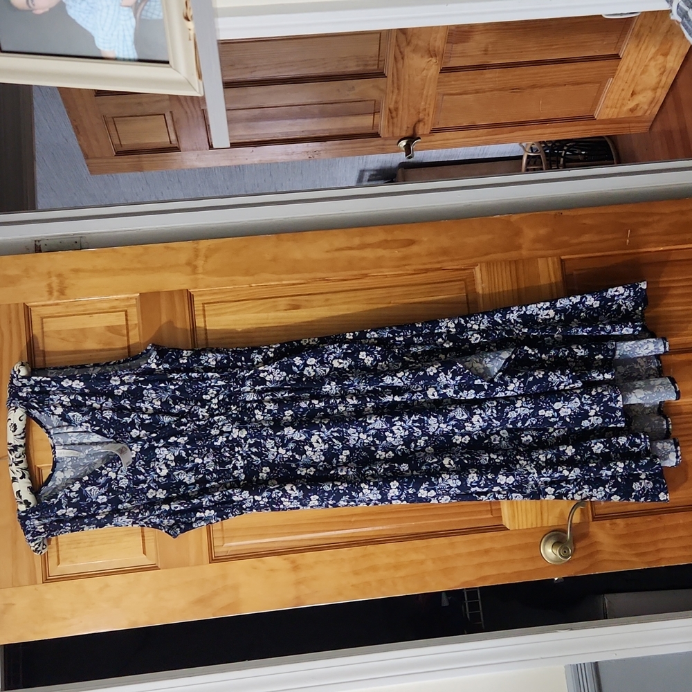 Mia & Tess long floral dress